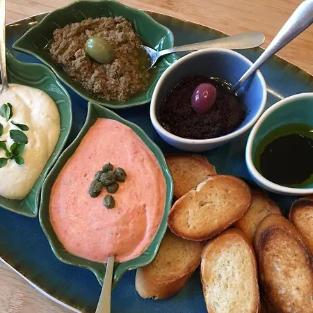 Bed & Breakfast Le Coteau D'olliergues *