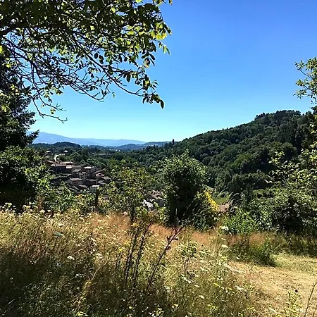 Le Coteau D'olliergues